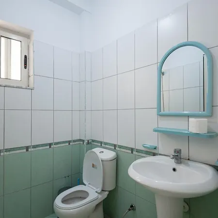 Serxhio Apartahotel